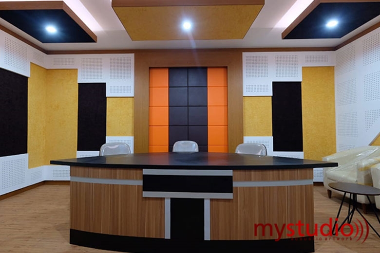 Studio Broadcast FK UGM - Portofolio Mystudio